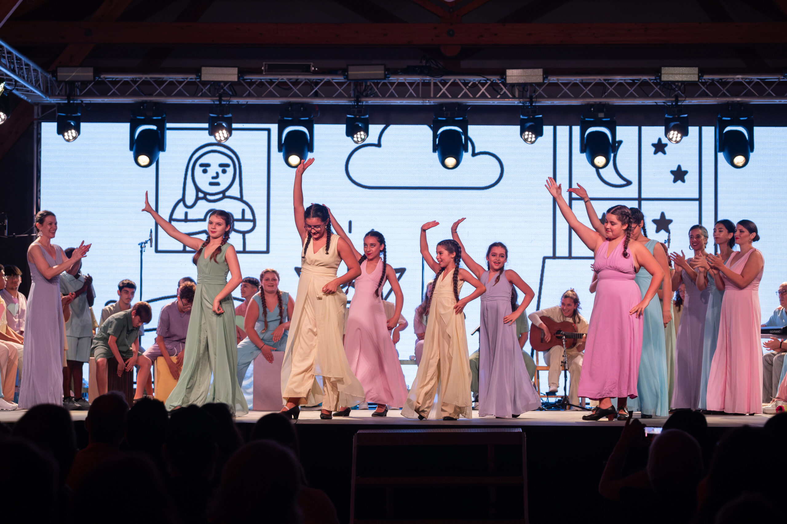 espectaculo adm(cmm) (65)